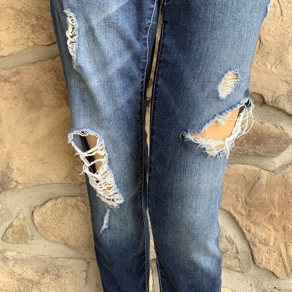 MAURICES | Distressed Medium Wash Skinny Jeans - Picture 3 of 8